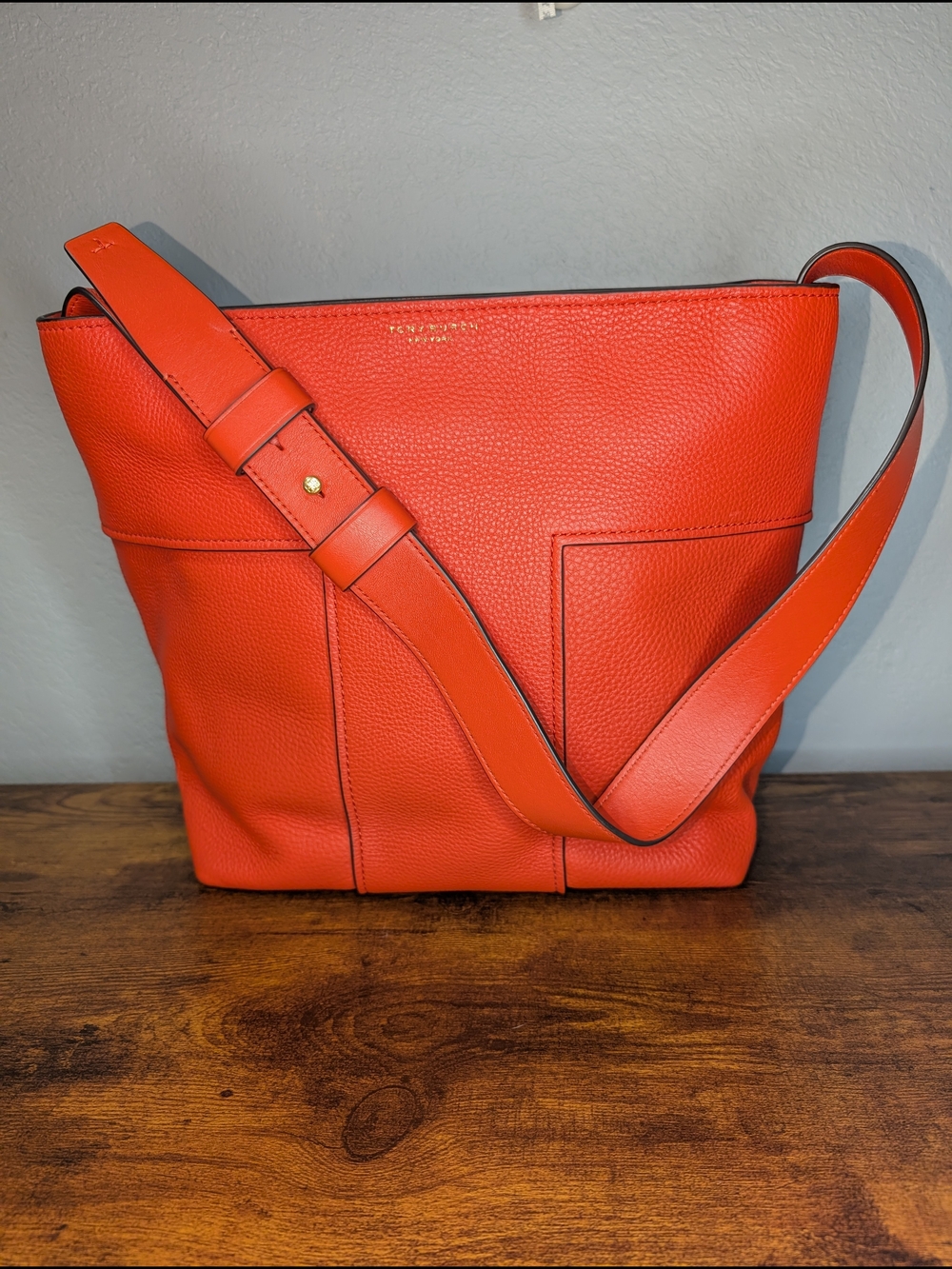 Tory Burch Block- T Bag - Picture 2 of 13